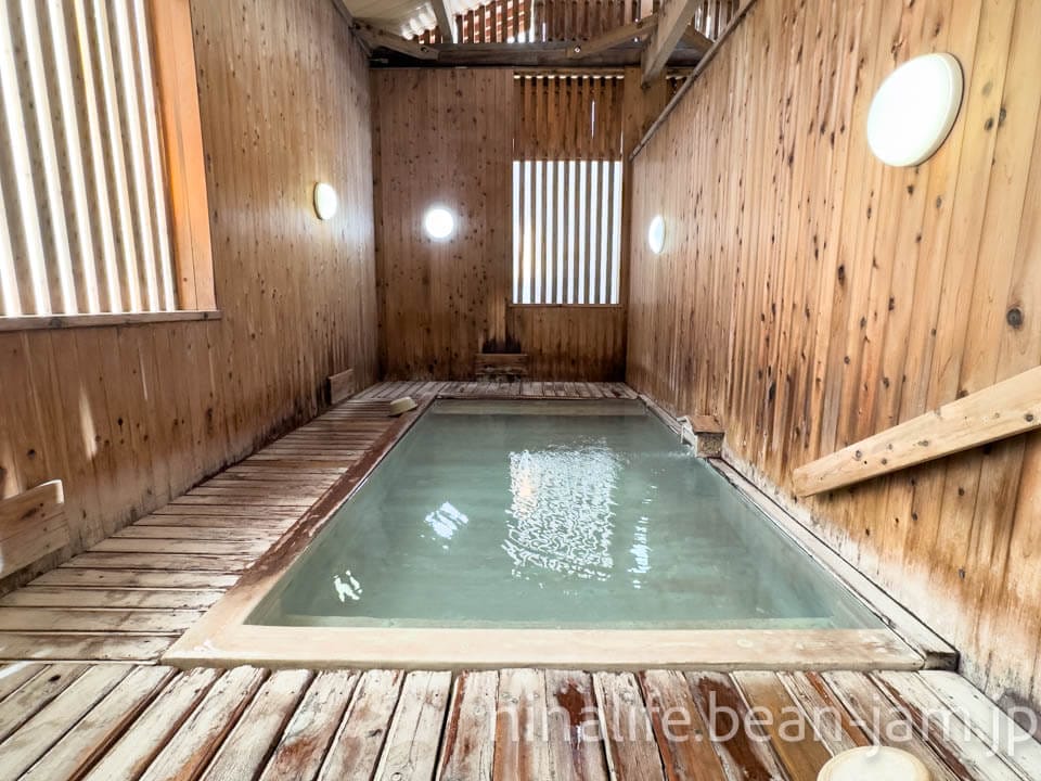 蔵王温泉 上湯共同浴場の浴槽